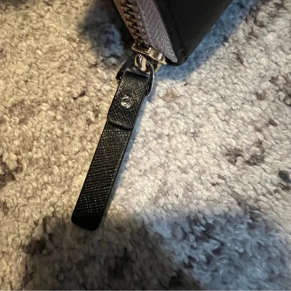 Kate Spade Laurel Way Neda Large Wallet - Picture 4 of 6